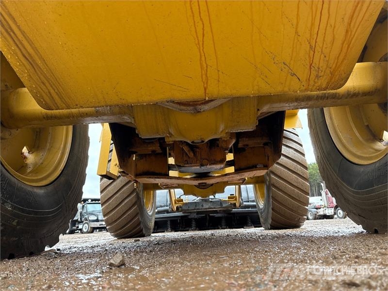 Dresser 515-13 Wheel Loader لوادر بعجل