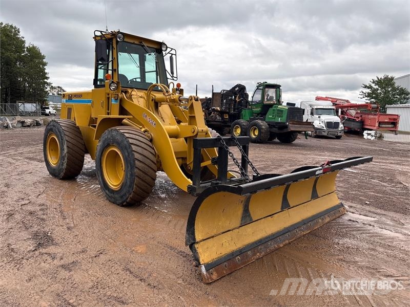 Dresser 515-13 Wheel Loader لوادر بعجل