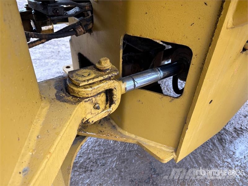 Dresser 515-13 Wheel Loader لوادر بعجل