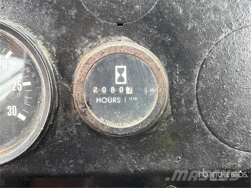 Dresser 515-13 Wheel Loader لوادر بعجل