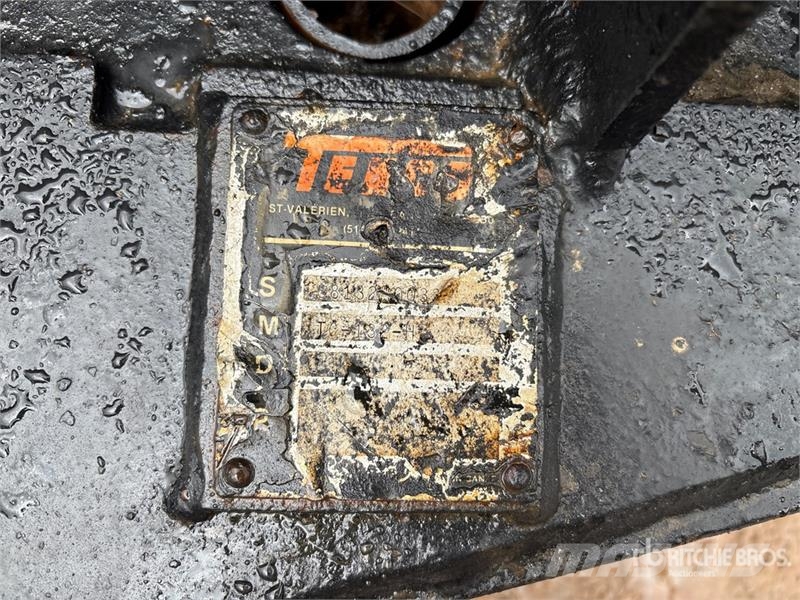 Dresser 515-13 Wheel Loader لوادر بعجل