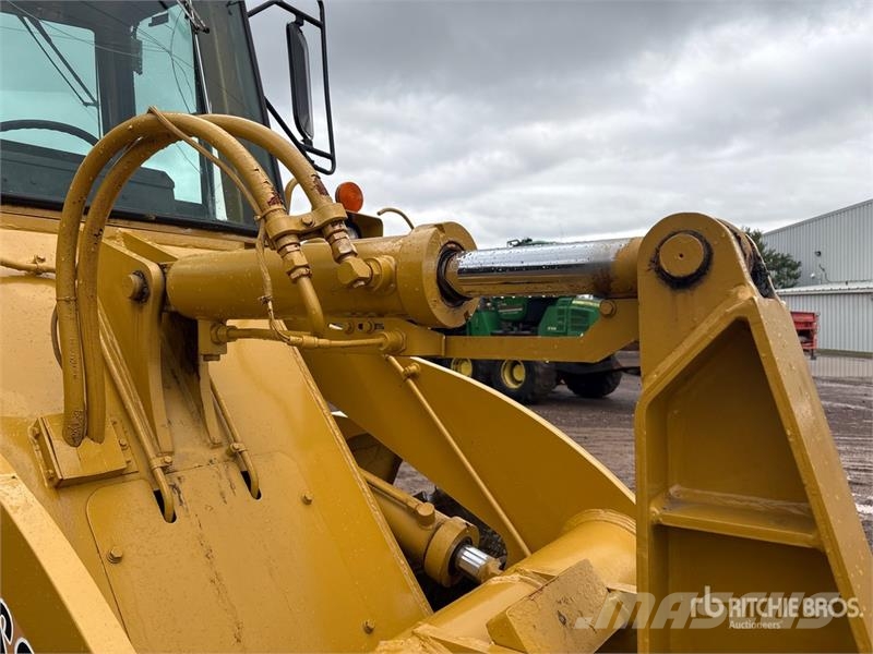Dresser 515-13 Wheel Loader لوادر بعجل