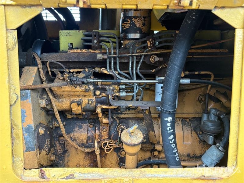Dresser 515-13 Wheel Loader لوادر بعجل