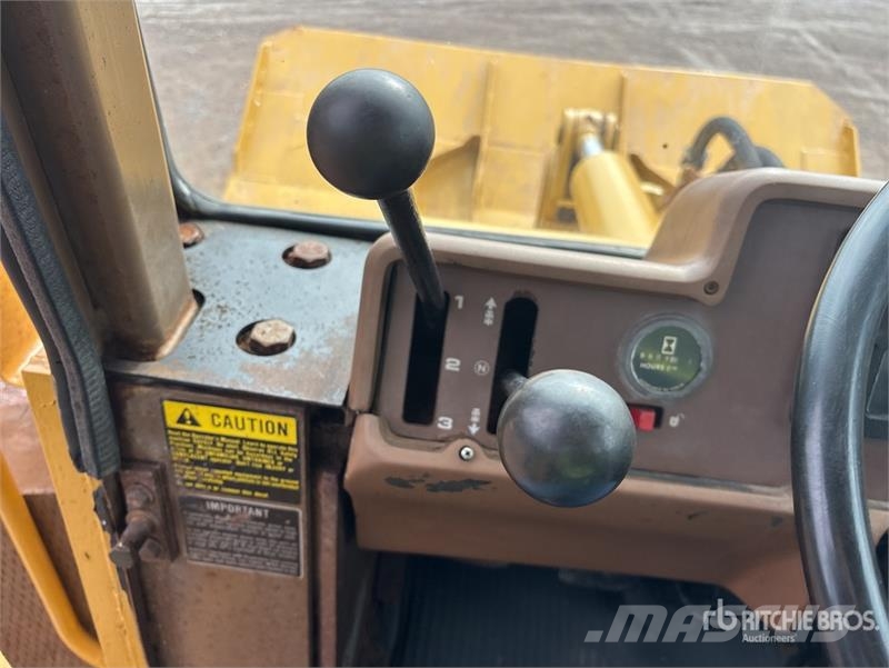 Dresser 520B 휠로우더