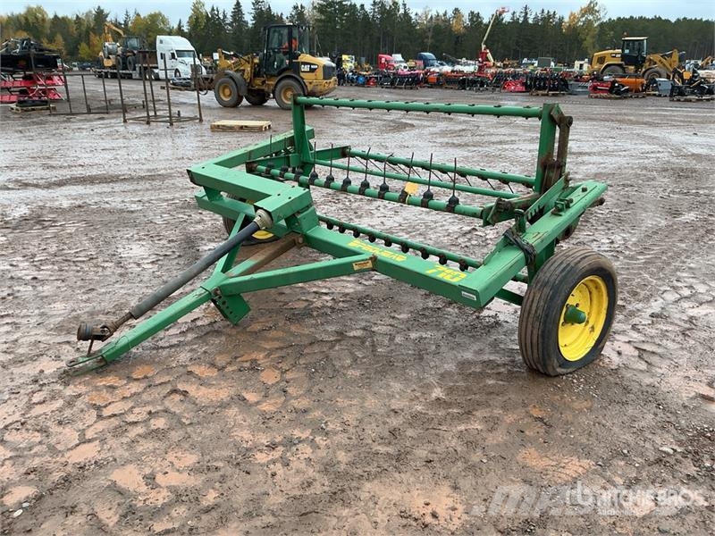 Dresser 710 87 in 4 Rotor Hay Tedder Kombine tirmiklar