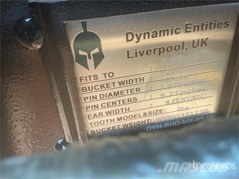 Dynamic Entities 12 in Digging Excavator Bucket - Fits Cat Skovle