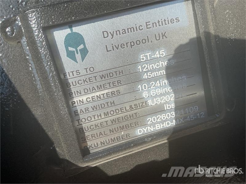 Dynamic Entities 12 in Digging Excavator Bucket - Fits Cat Skovle