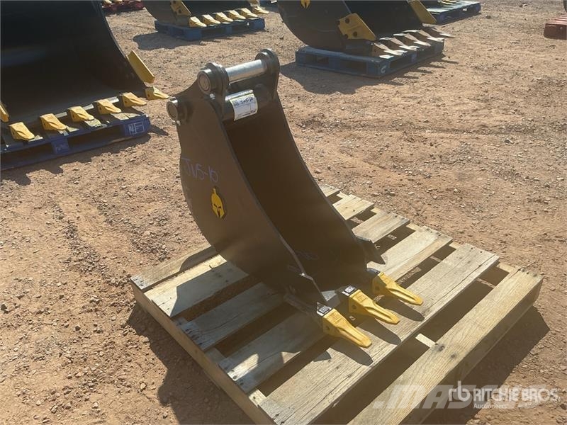 Dynamic Entities 12 in Digging Excavator Bucket - Fits Cat Skovle