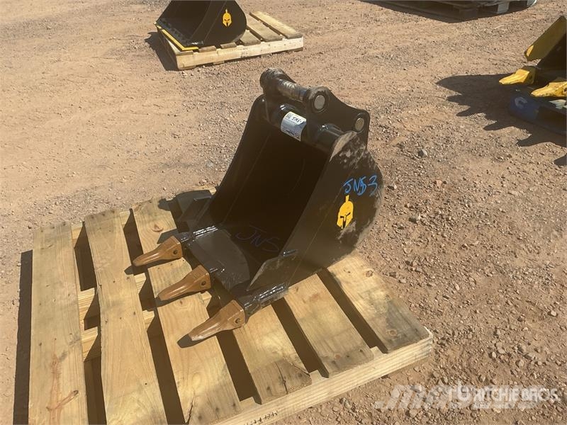 Dynamic Entities 18 in Digging Excavator Bucket - Fits Cat Skovle