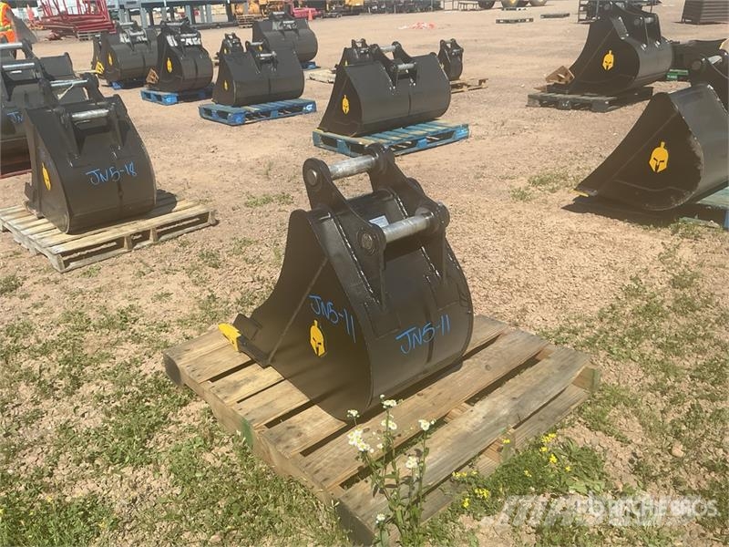 Dynamic Entities 18 in Digging Excavator Bucket - Fits Cat Skovle