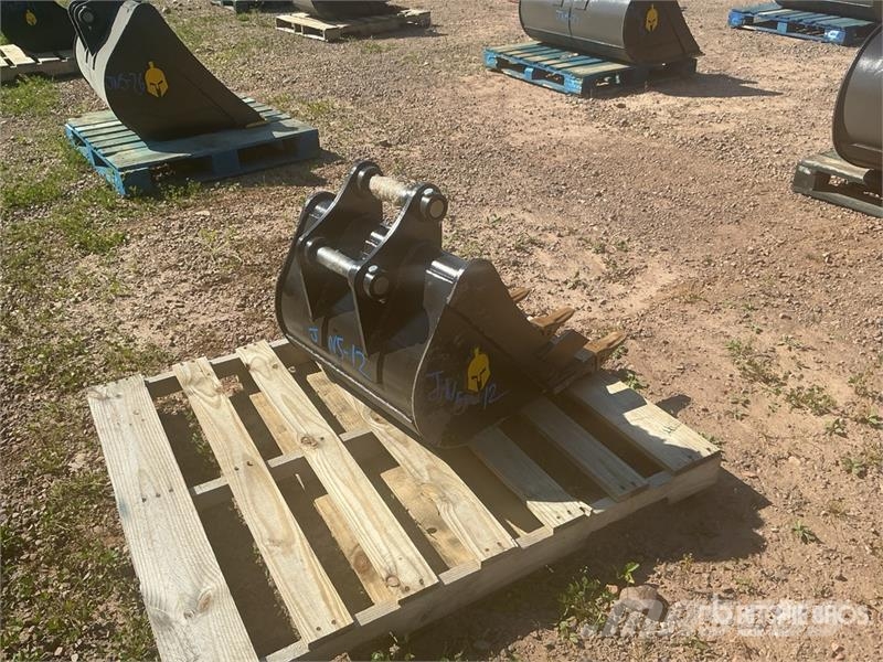 Dynamic Entities 24 in Digging Excavator Bucket - Fits Cat Skovle