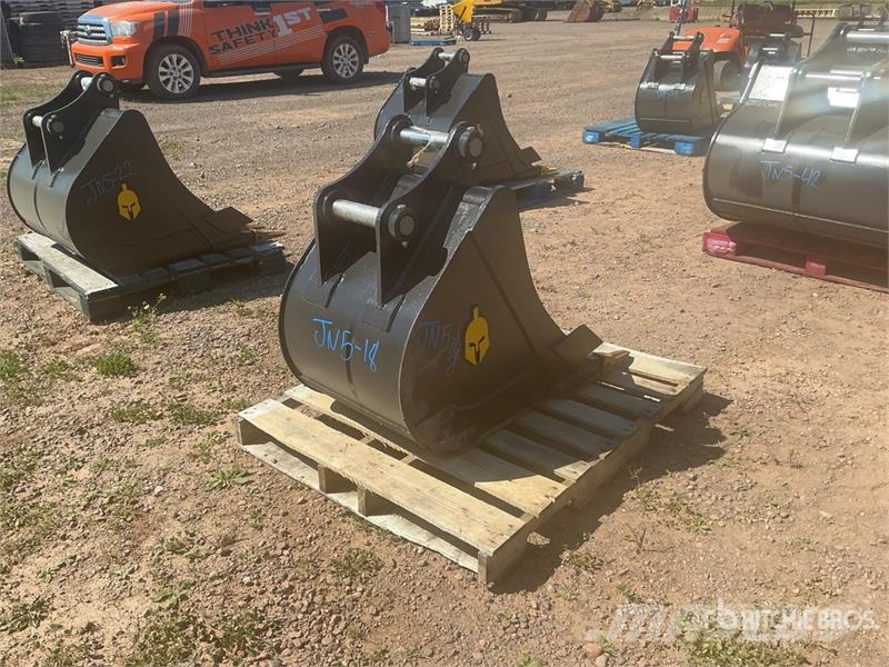 Dynamic Entities 24 in Digging Excavator Bucket - Fits Cat Skovle