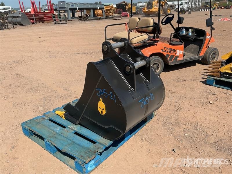 Dynamic Entities 30 in Digging Excavator Bucket - Fits Cat Skovle