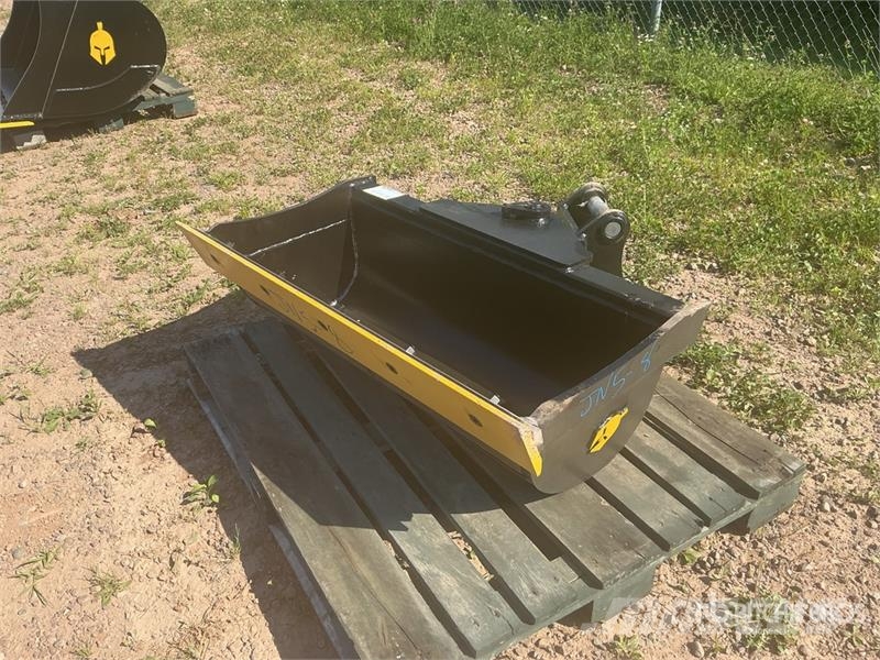 Dynamic Entities 42 in Tilting Excavator Bucket - Fits Cat Skovle