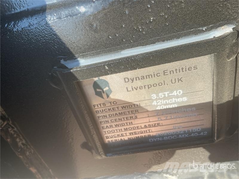 Dynamic Entities 42 in Cleanup Excavator Bucket - Fits 40m Skovle