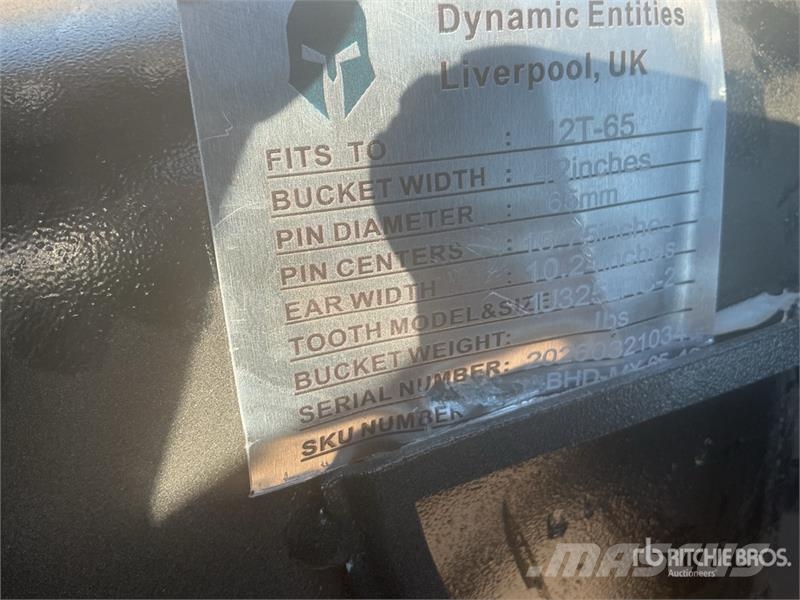 Dynamic Entities 42 in Digging Excavator Bucket - Fits Cat Skovle
