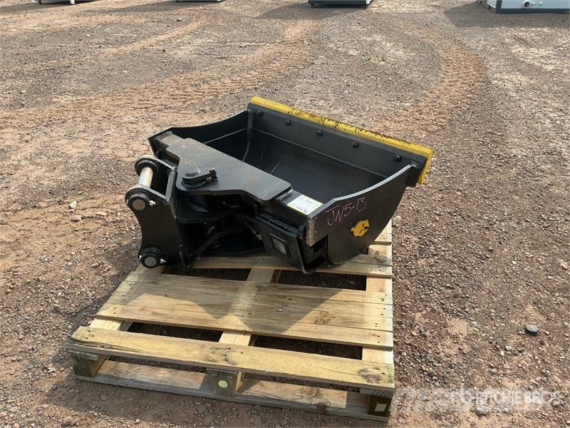 Dynamic Entities 42 in Tilting Excavator Bucket - Fits Cat Skovle