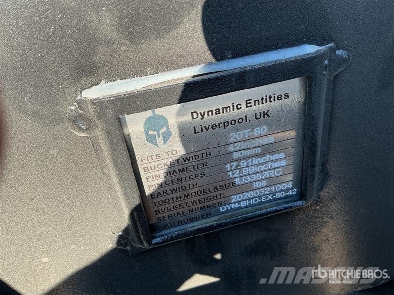 Dynamic Entities 42 in Digging Excavator Bucket - Fits Cat Skovle