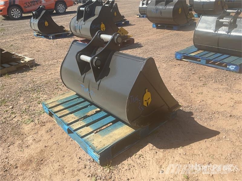 Dynamic Entities 48 in Cleanup Excavator Bucket - Fits Cat Skovle