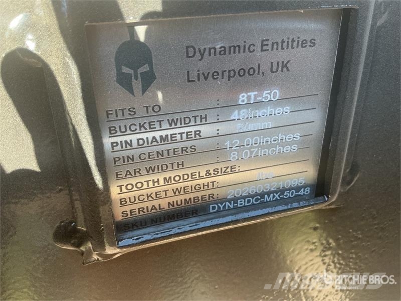 Dynamic Entities 48 in Cleanup Excavator Bucket - Fits Cat Skovle