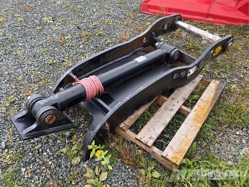Dynamic Entities 7 in Hydraulic Excavator Thumb - Fits 20 Kašike / Korpe