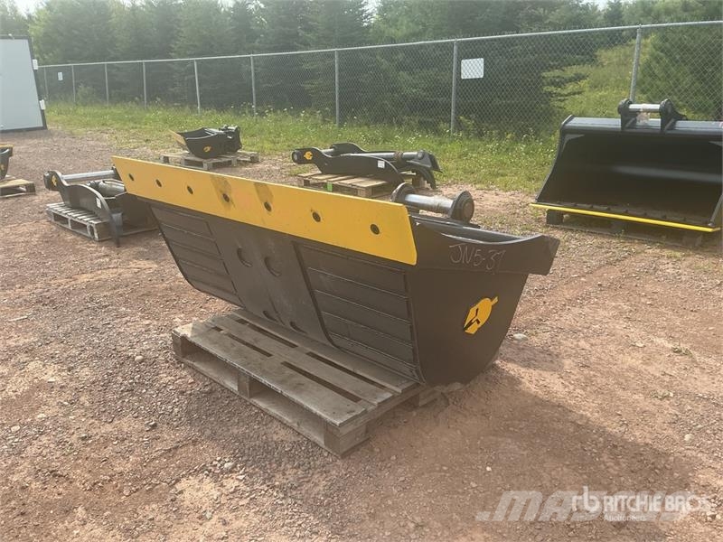 Dynamic Entities 72 in Q/C Hydraulic Tilting Excavator Buc Skovle