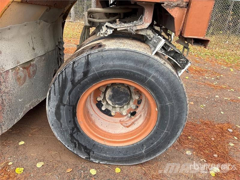 Dynapac 4 Wheel Pneumatic Roller (Inoperable) Pneumatikus kerekes hengerek
