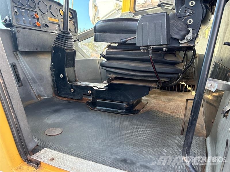 Dynapac CA362PD Smooth Drum Compactor 單輪滾壓機