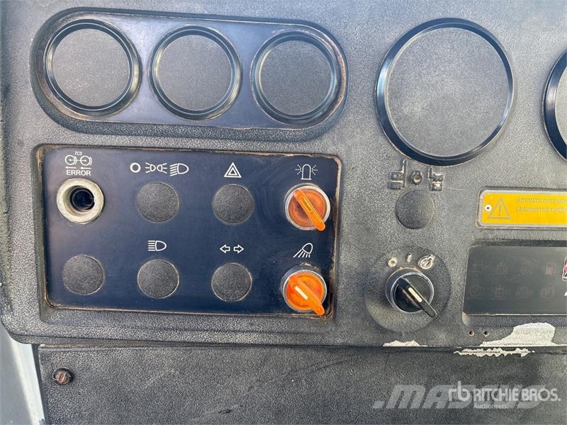 Dynapac CA362PD Smooth Drum Compactor 單輪滾壓機