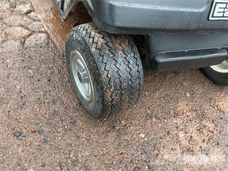 E-Z-GO Golf Cart Golfikärud
