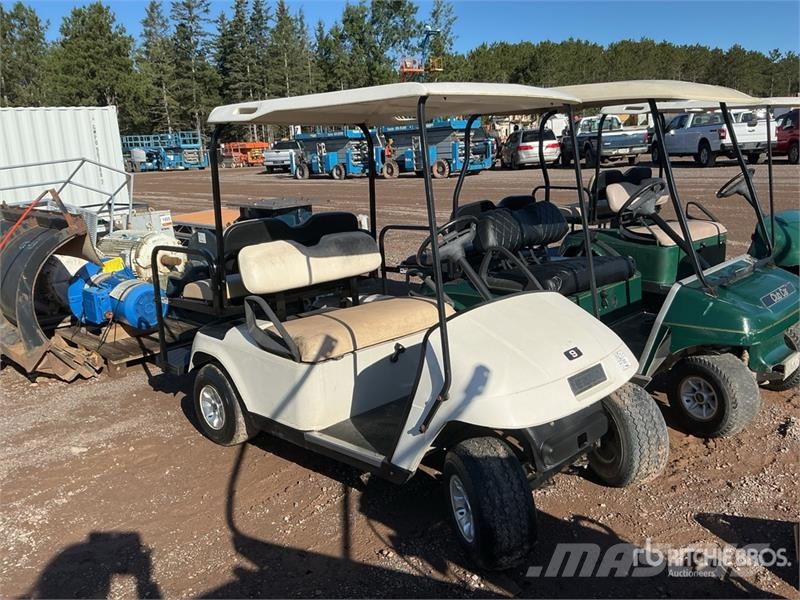 E-Z-GO Golf Cart (Inoperable) Masinute Golf