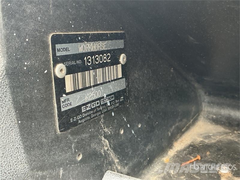 E-Z-GO Workhorse Electric Golf Cart Golfo vežimėliai