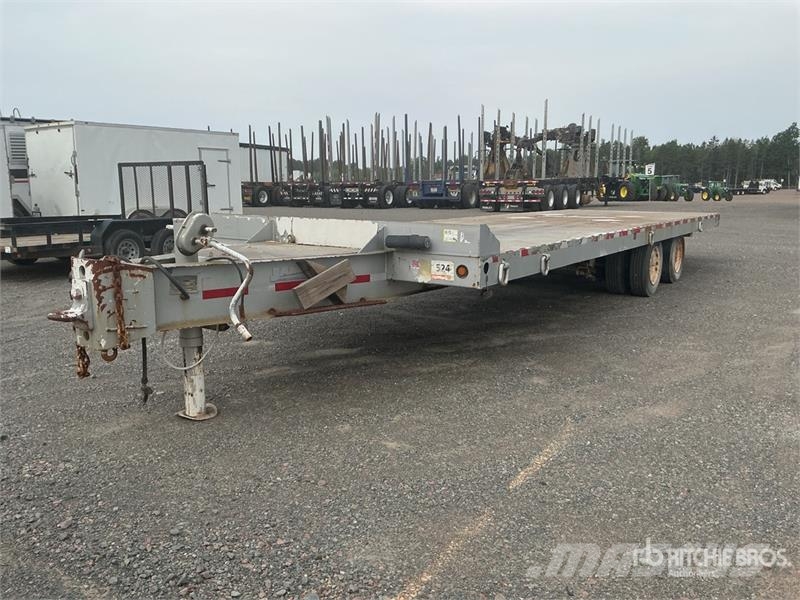 Eager Beaver 18160 lb 27 ft T/A Flatbed Trailer Plataforma plana/laterales abatibles
