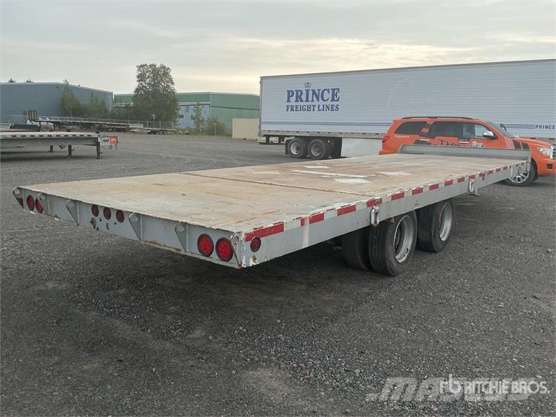 Eager Beaver 18160 lb 27 ft T/A Flatbed Trailer Plataforma plana/laterales abatibles