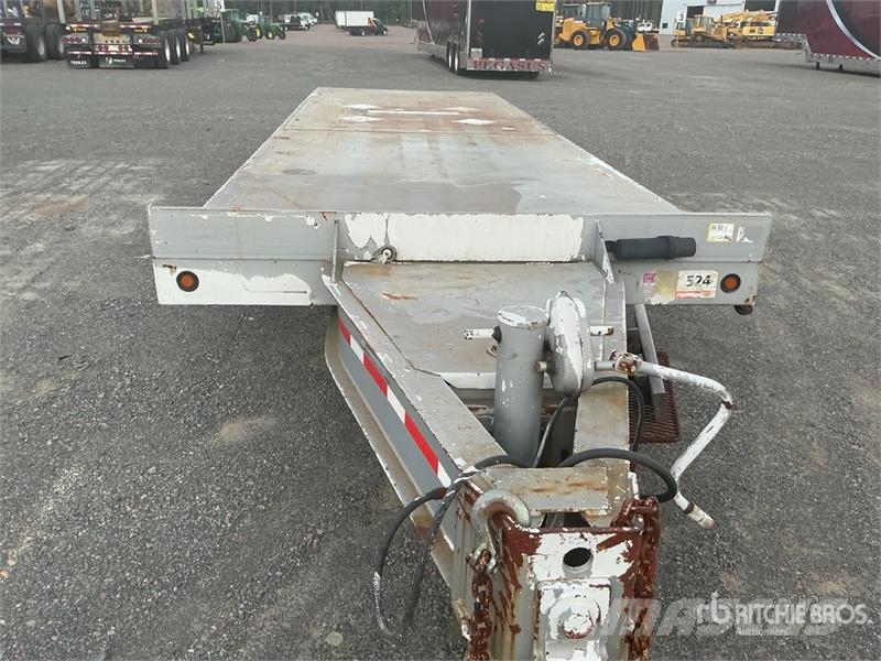 Eager Beaver 18160 lb 27 ft T/A Flatbed Trailer Plataforma plana/laterales abatibles