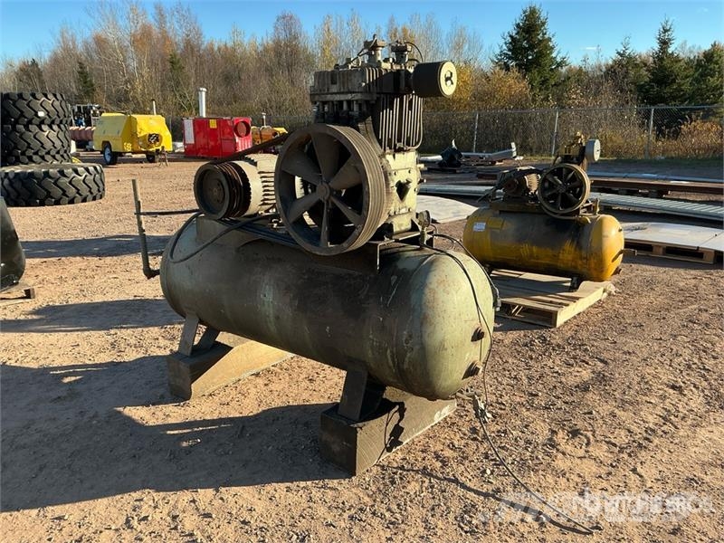 Electric Air Compressor مكابس