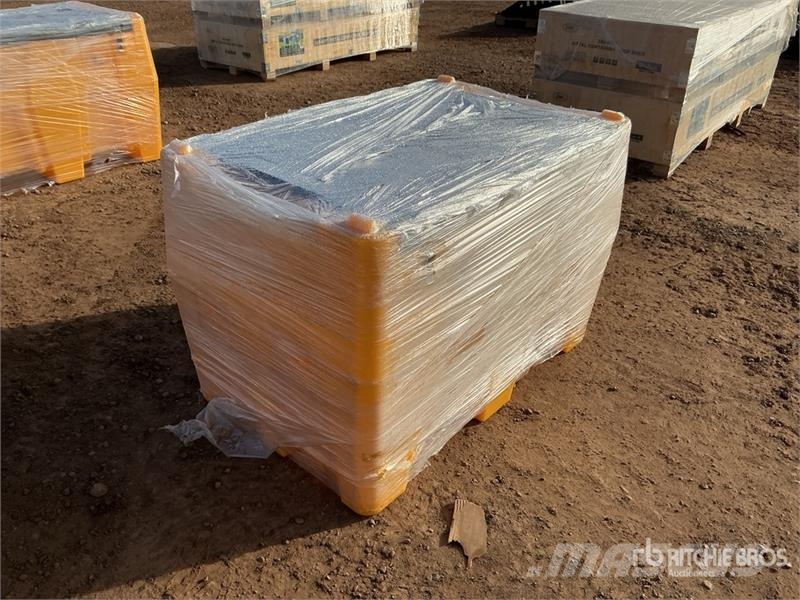 EMC DFT116 116 gal Portable Poly Fuel Tank (Unused) Degvielas un piedevu tvertnes