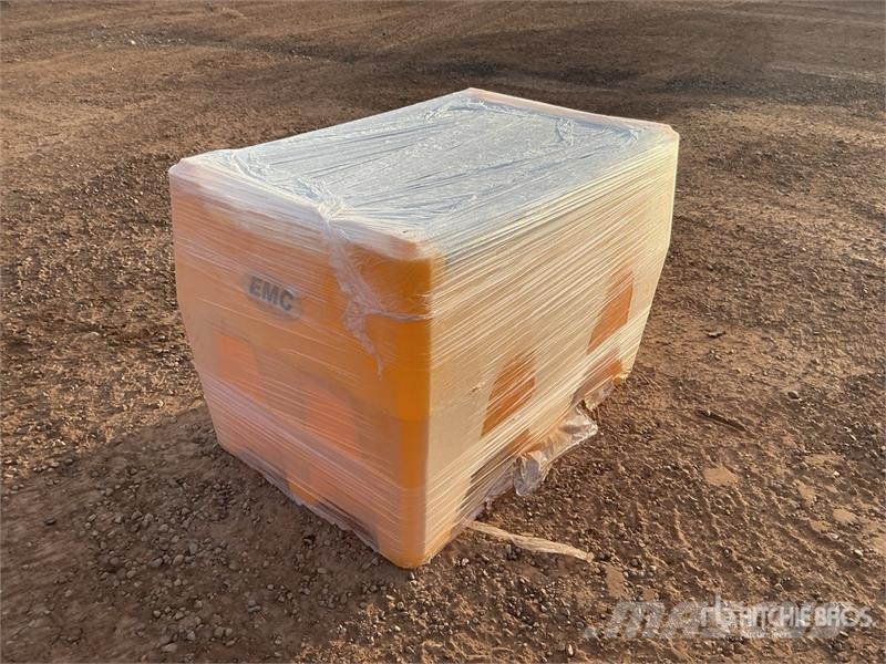 EMC DFT116 116 gal Portable Poly Fuel Tank (Unused) Fuel and additive tanks