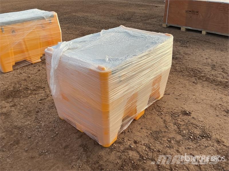 EMC DFT116 116 gal Portable Poly Fuel Tank (Unused) Kraftstoff- und Zusatzstoffbehälter