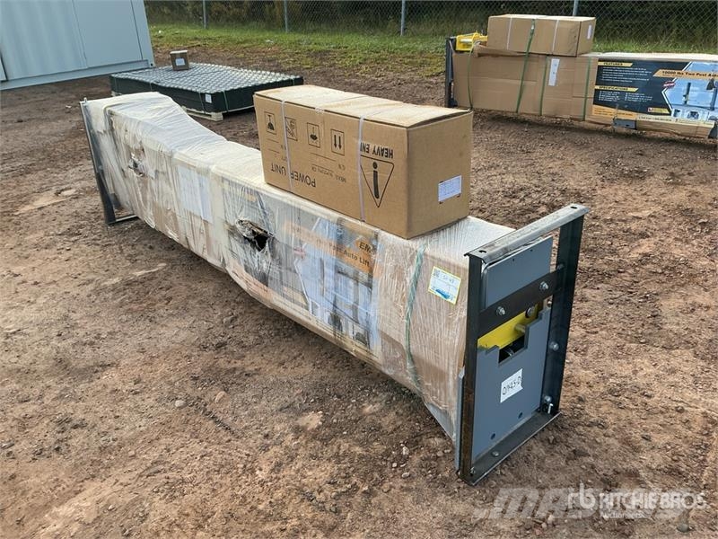 EMC QJY4.5-D 2 Post 10000 lb (Unused) Sonstige Baumaschinen