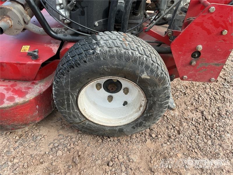 Exmark Walk-Behind Lawn Mower ركوب الحشائش