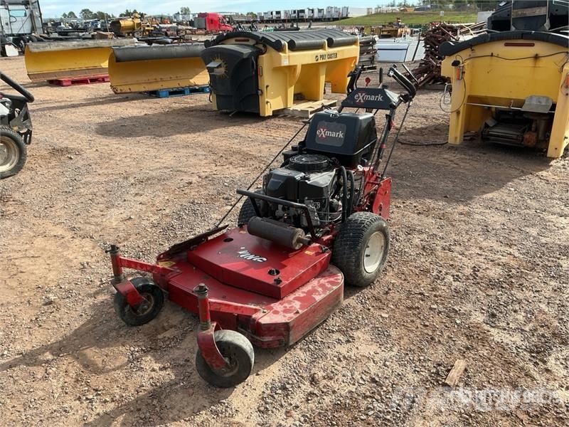 Exmark Walk-Behind Lawn Mower ركوب الحشائش