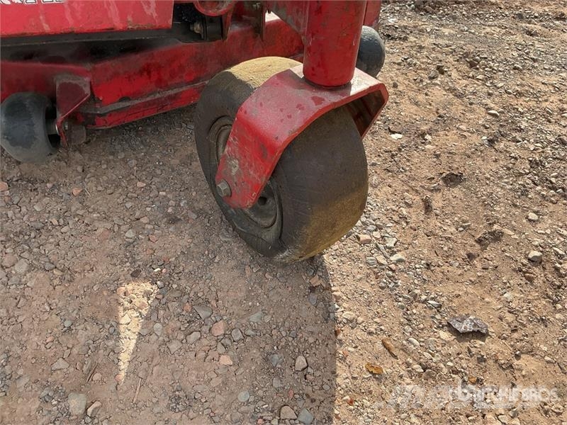 Exmark Zero-Turn Lawn Mower ركوب الحشائش