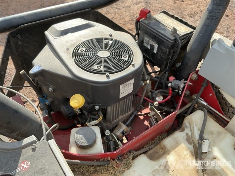 Exmark Zero-Turn Lawn Mower ركوب الحشائش