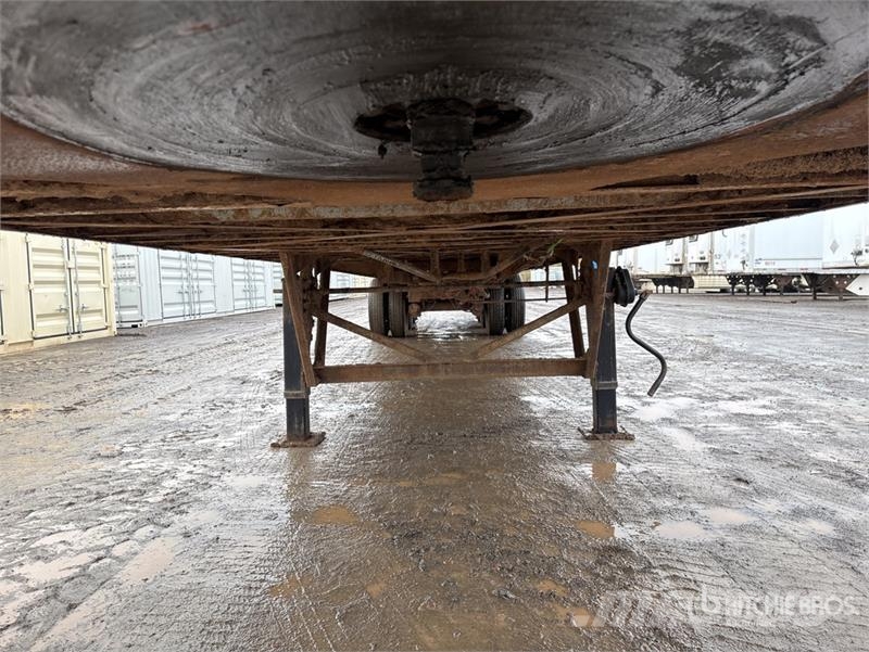 Fericar REM-PMD53-3 53 ft x 102 in Tri/A Moving Fl Wood chip trailers