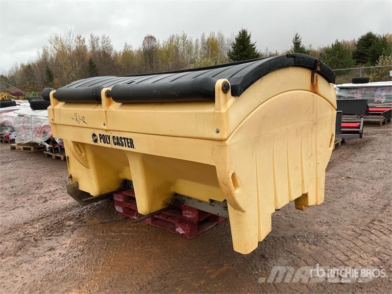 Fisher Polycaster Salt Spreader Posipači soli i peska