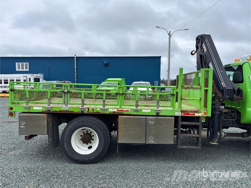 Ford 099 B-3 CLX 4800 kg Knuckle Boom on Ford F-750 4x2 Kranbilar
