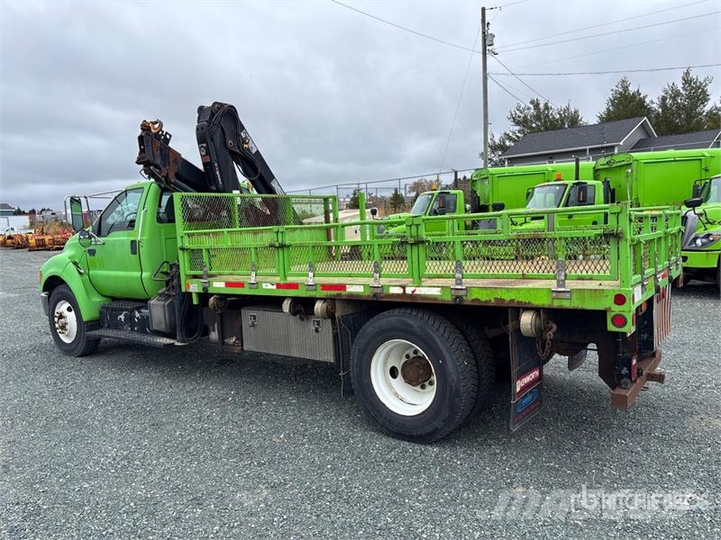 Ford 099 B-3 CLX 4800 kg Knuckle Boom on Ford F-750 4x2 Kranbilar