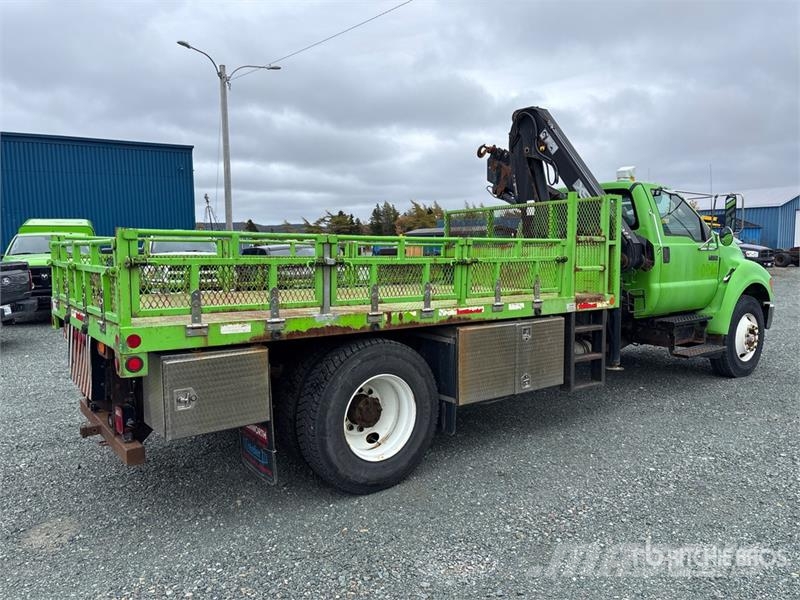 Ford 099 B-3 CLX 4800 kg Knuckle Boom on Ford F-750 4x2 Kranbilar