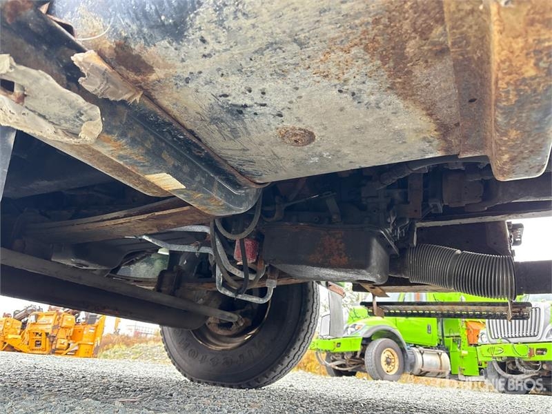 Ford 099 B-3 CLX 4800 kg Knuckle Boom on Ford F-750 4x2 Kranbilar